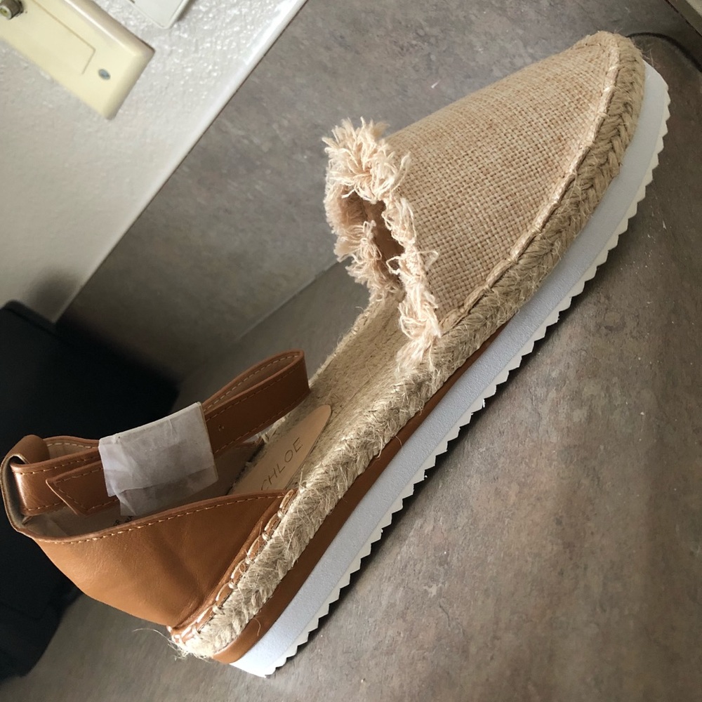 Espadrilles Flats - Picture 2 of 4